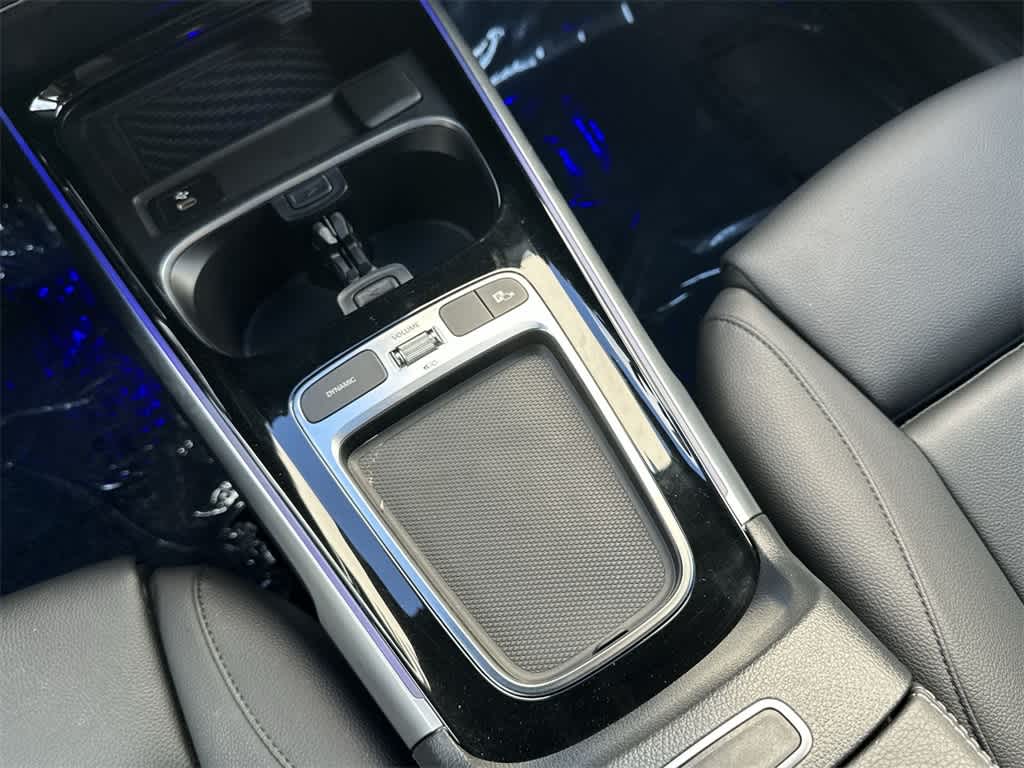 Thumbnail: 2024 Mercedes-Benz GLB - 20