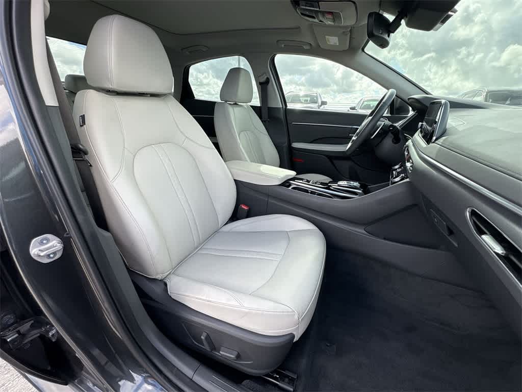 Thumbnail: 2023 Hyundai Sonata - 26