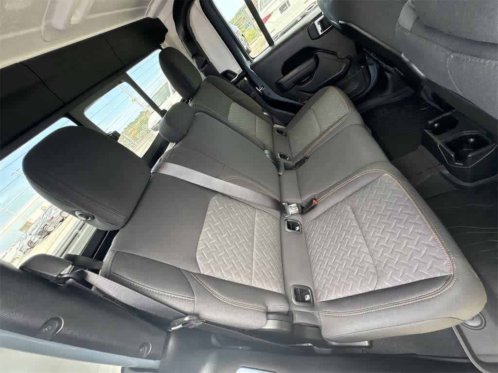 Thumbnail: 2024 Jeep Gladiator - 25