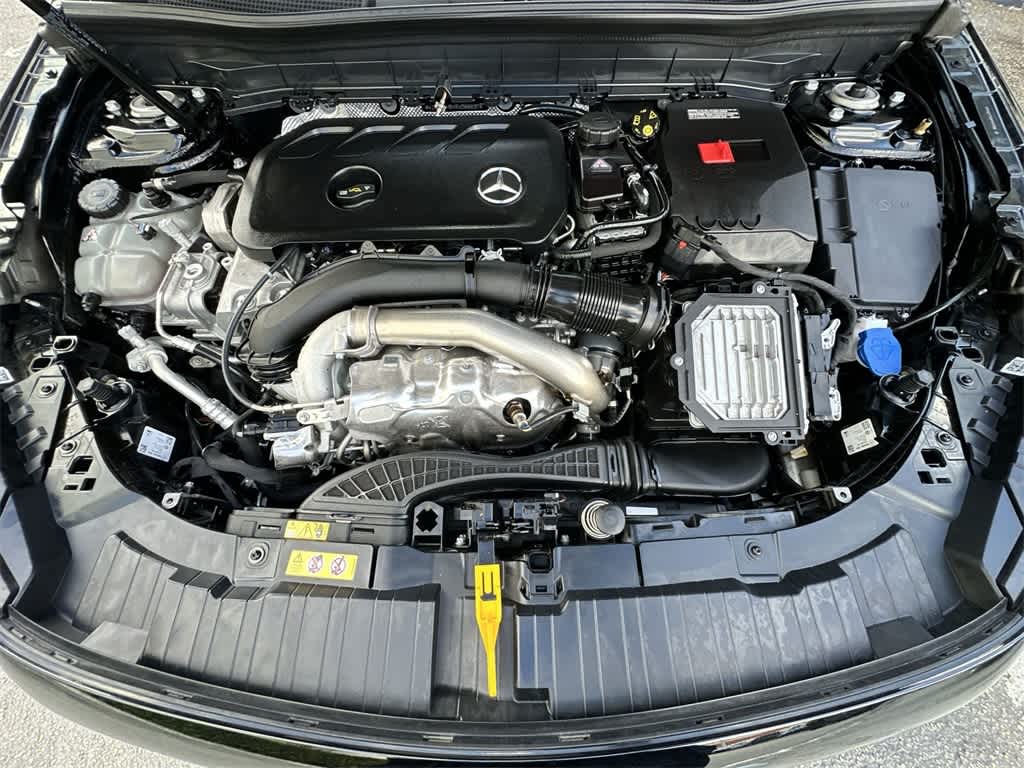 Thumbnail: 2024 Mercedes-Benz GLB - 12