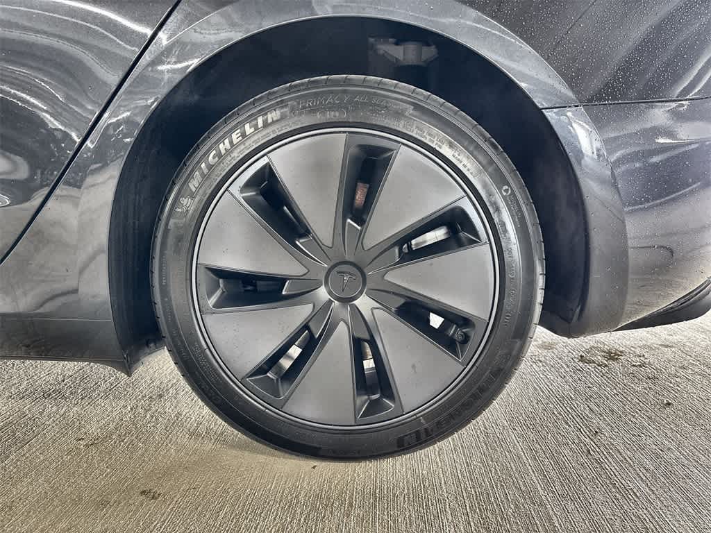 Thumbnail: 2025 Tesla Model 3 - 11