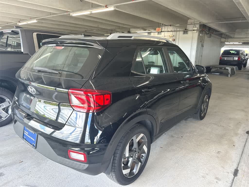 2024 Hyundai Venue SEL 6