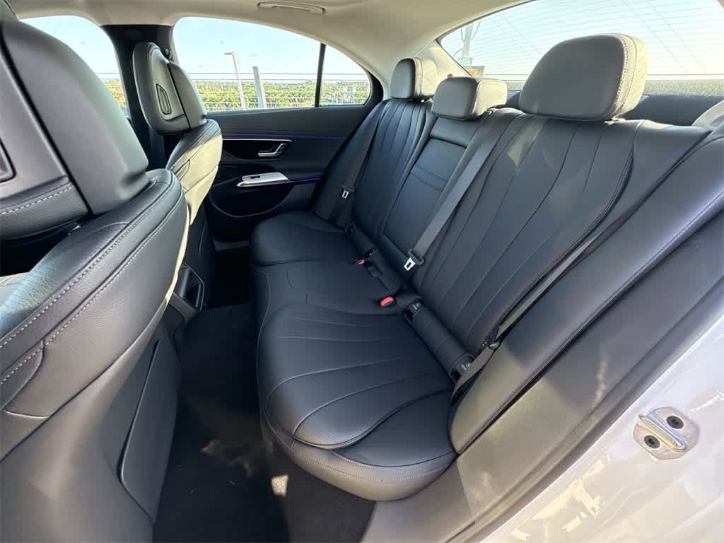 Thumbnail: 2025 Mercedes-Benz E-Class - 21