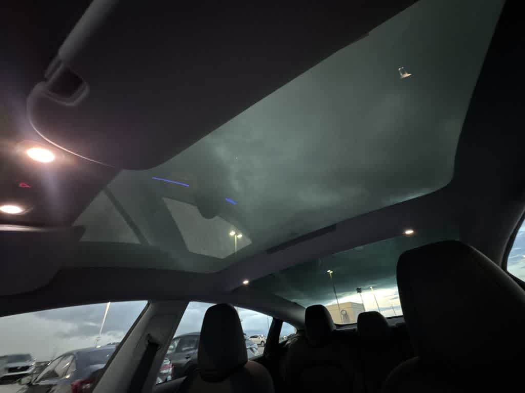 Thumbnail: 2025 Tesla Model 3 - 16