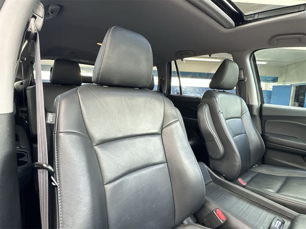 Thumbnail: 2022 Honda Pilot - 26