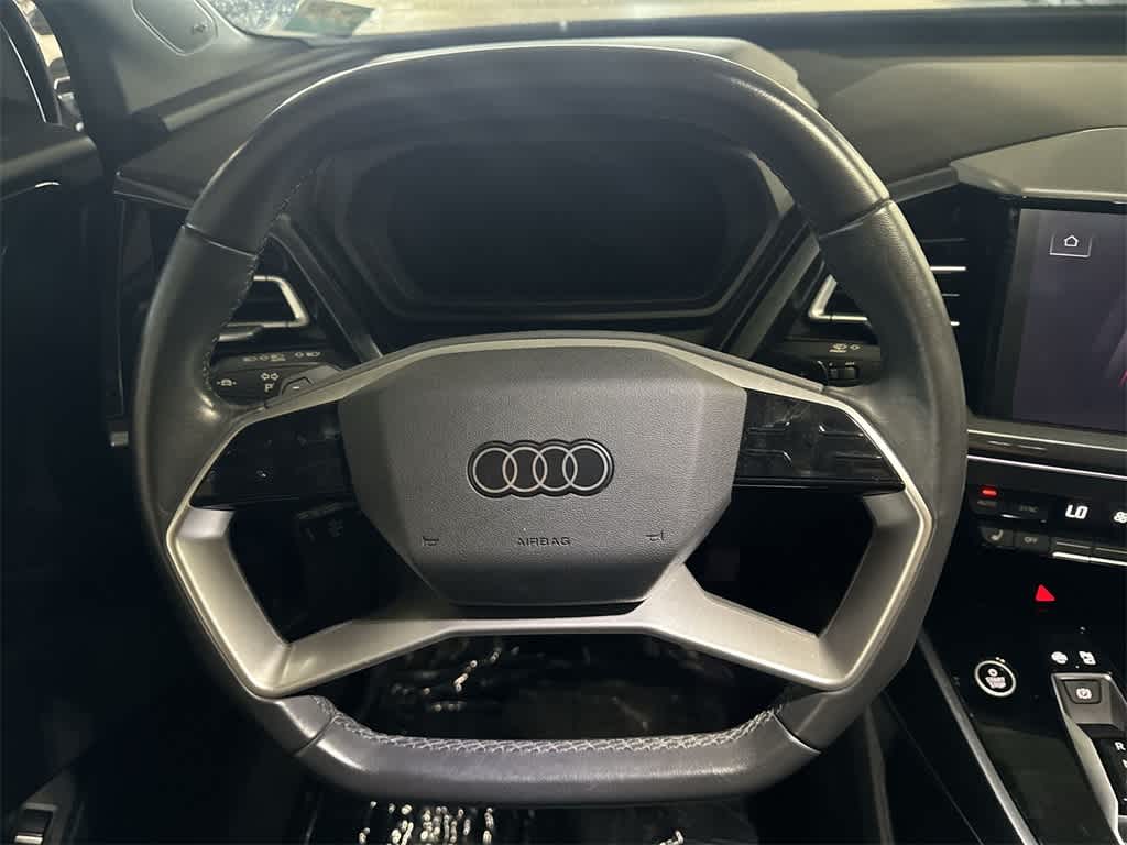 Thumbnail: 2024 Audi Q4 e-tron - 14