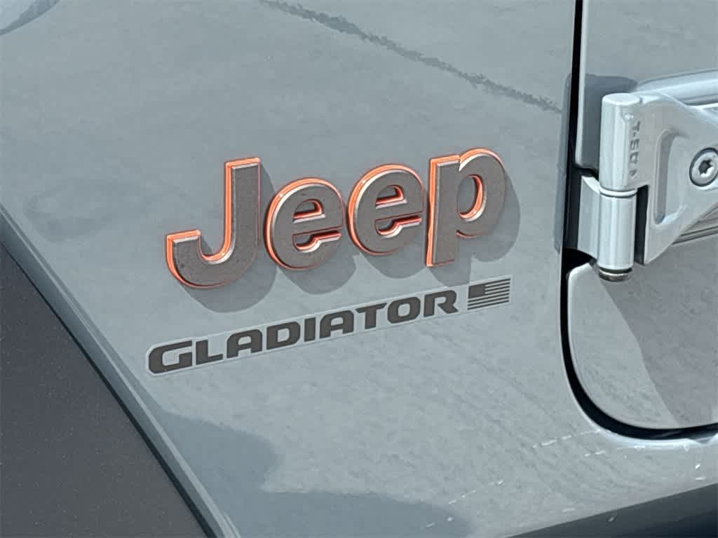 Thumbnail: 2024 Jeep Gladiator - 10