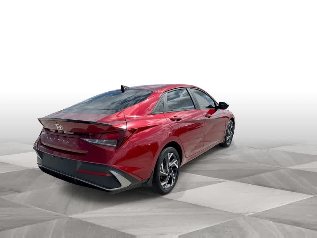 Thumbnail: 2025 Hyundai Elantra - 8