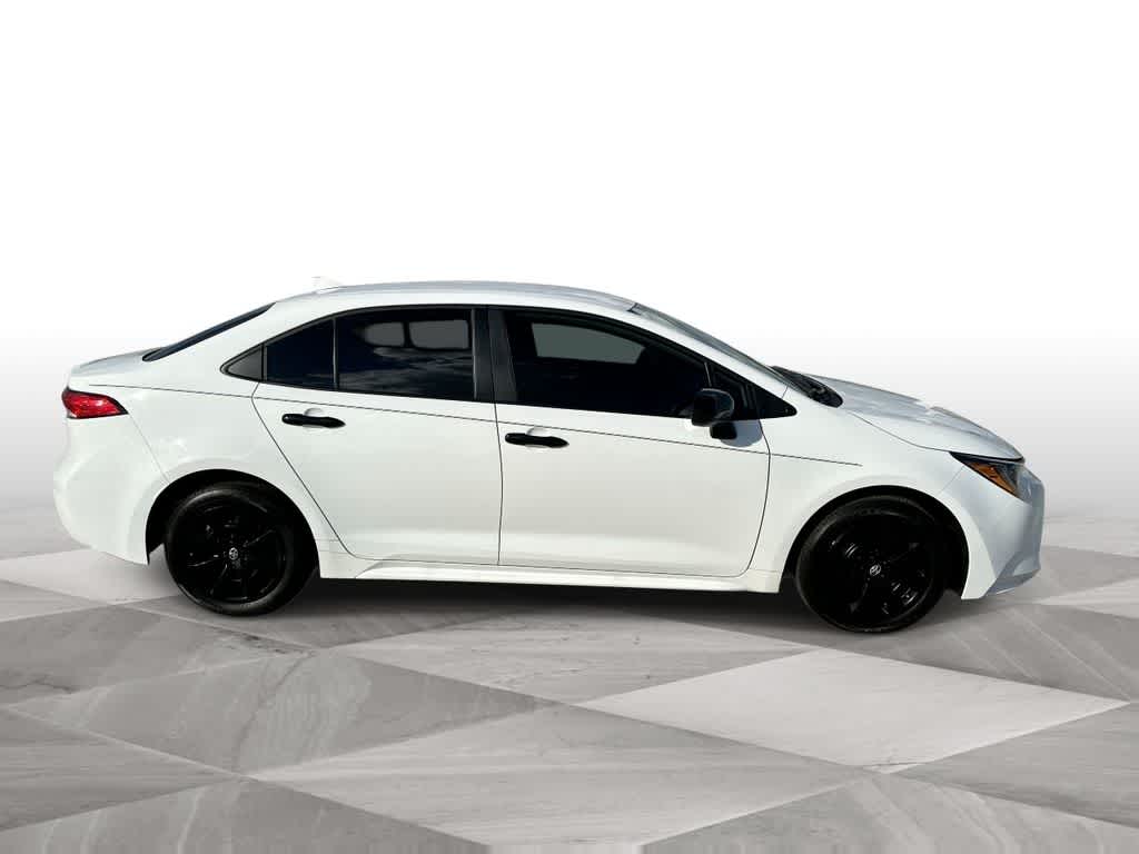 Thumbnail: 2025 Toyota Corolla - 9