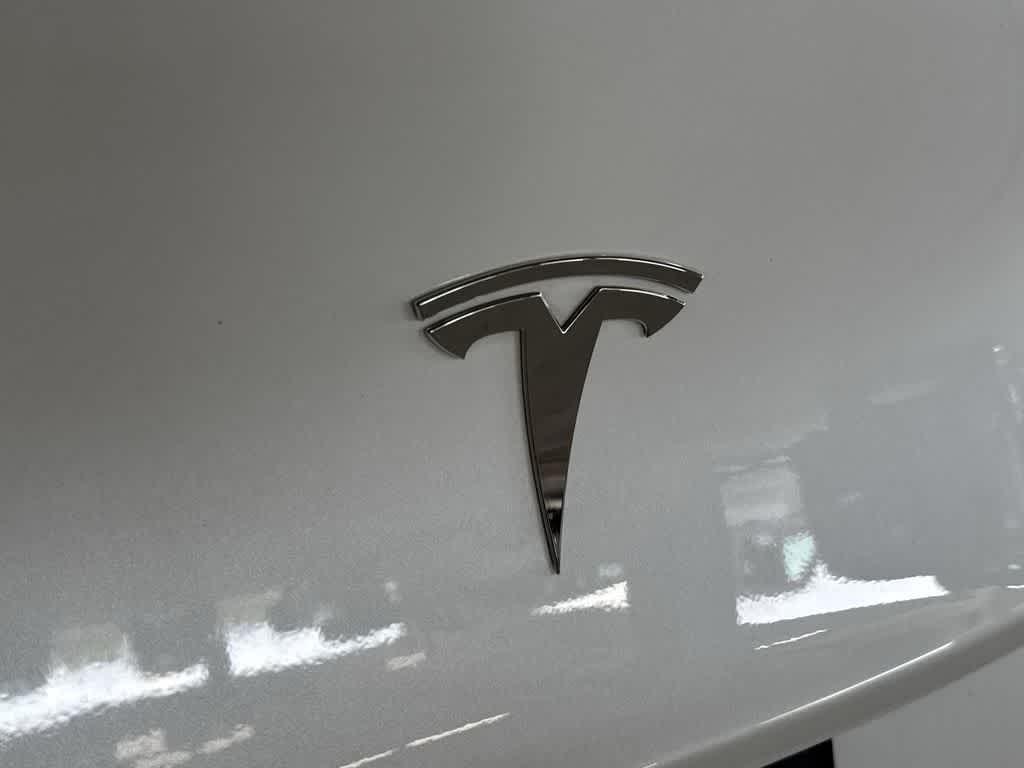 Thumbnail: 2023 Tesla Model Y - 11