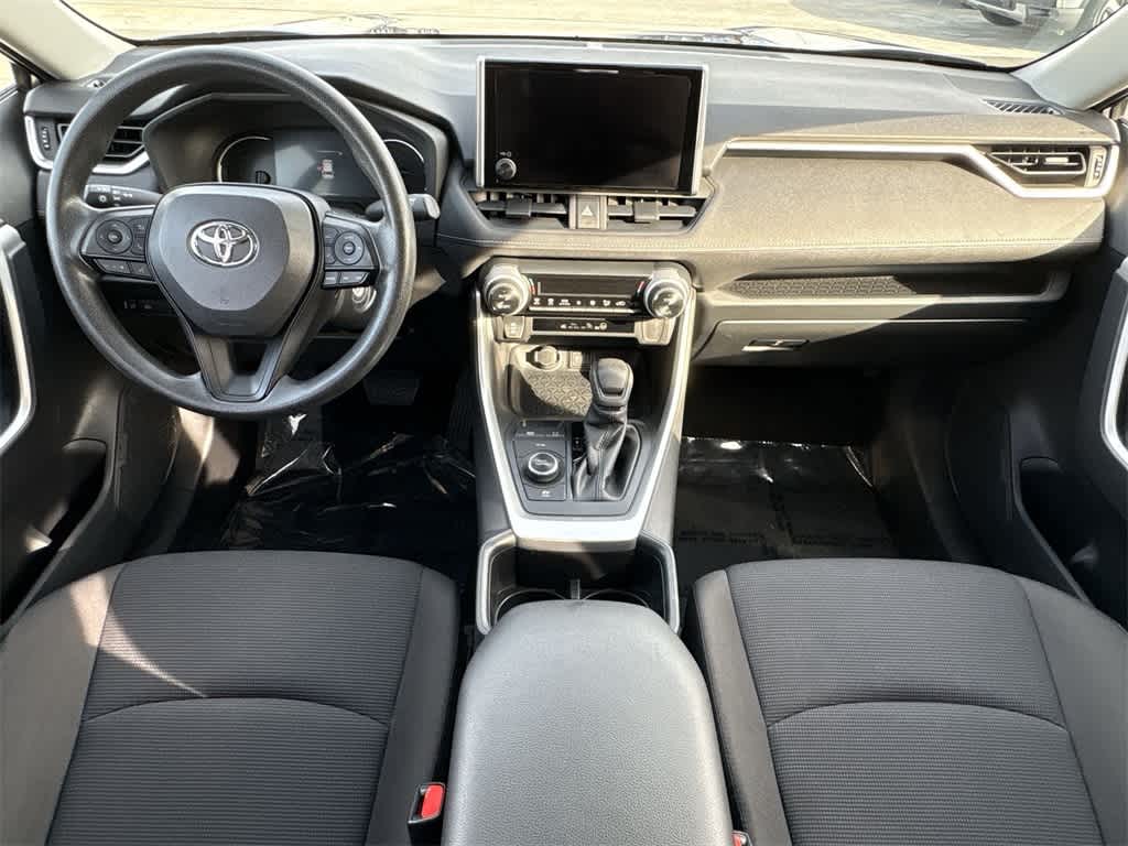 Thumbnail: 2023 Toyota RAV4 - 23