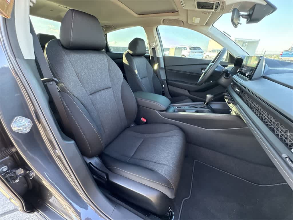 Thumbnail: 2025 Honda Accord - 26