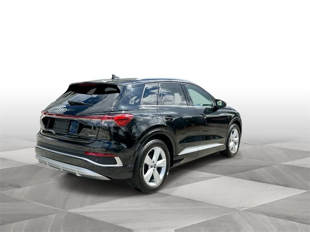 Thumbnail: 2025 Audi Q4 e-tron - 8