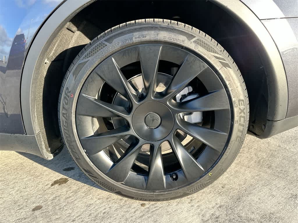 Thumbnail: 2024 Tesla Model Y - 11