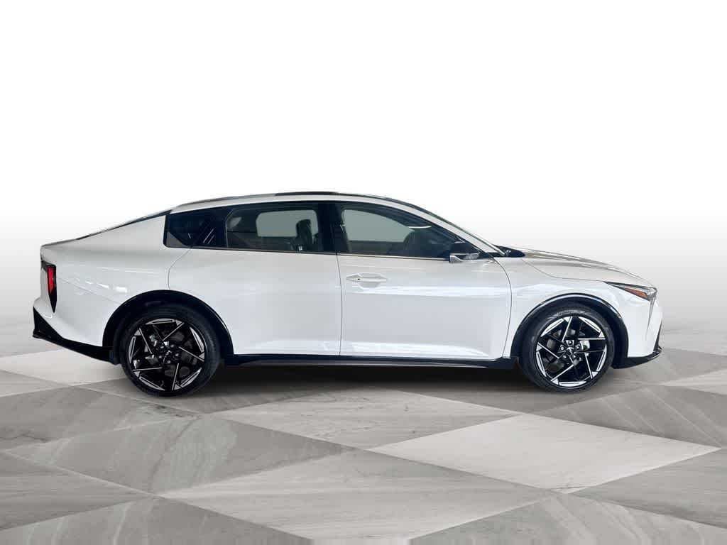 Thumbnail: 2025 Kia K4 - 9