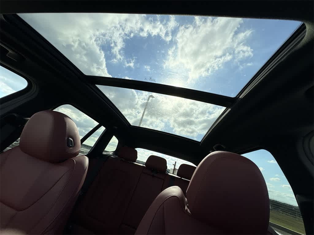 Thumbnail: 2024 BMW X3 - 13