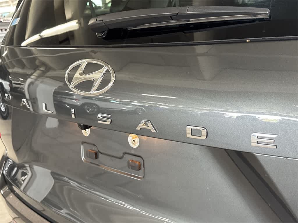 Thumbnail: 2023 Hyundai Palisade - 10