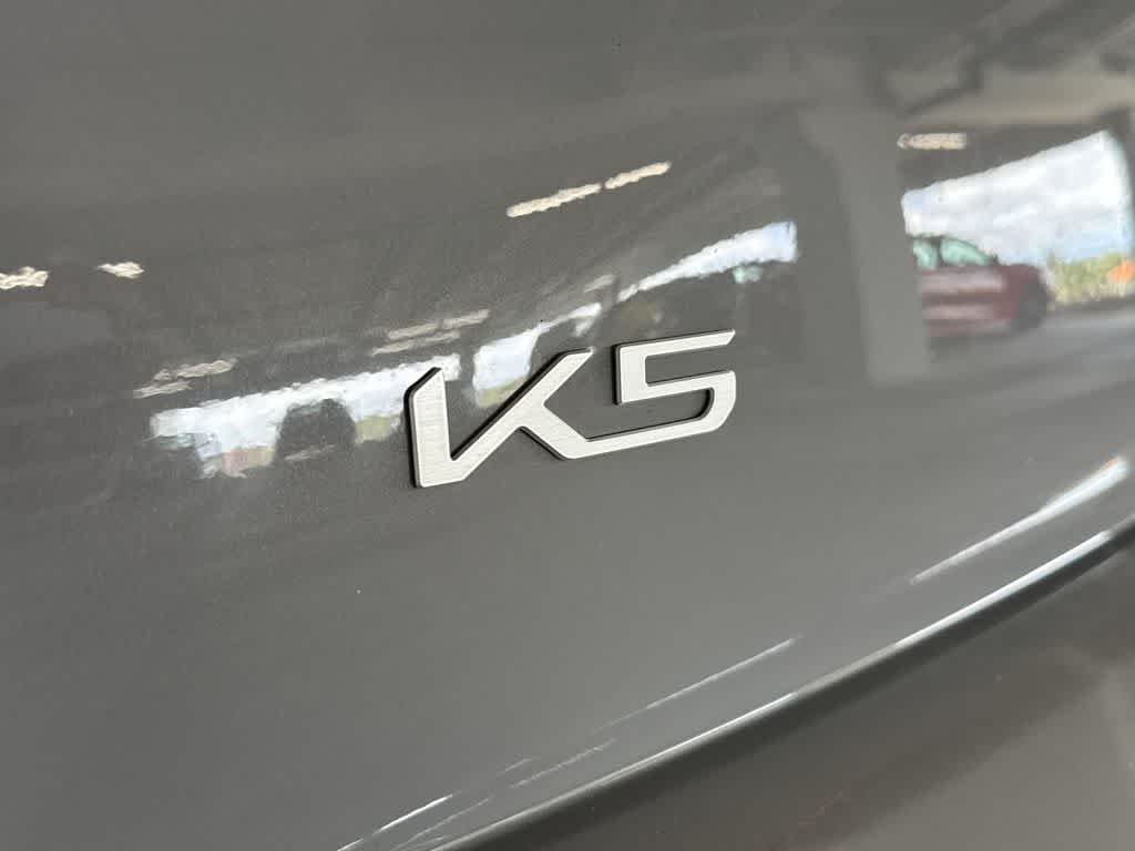 Thumbnail: 2025 Kia K5 - 11