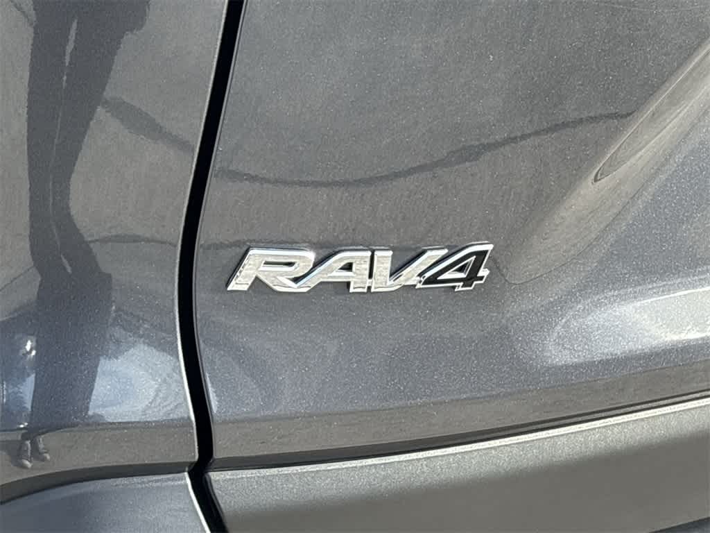 Thumbnail: 2023 Toyota RAV4 - 10