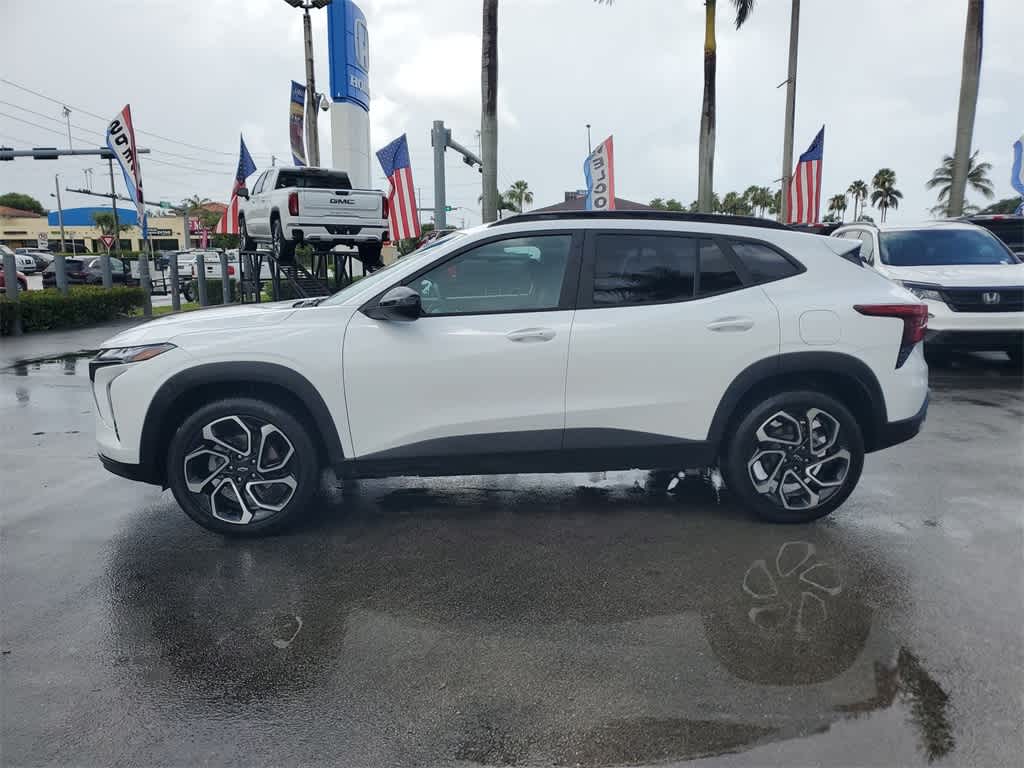 Thumbnail: 2024 Chevrolet Trax - 11