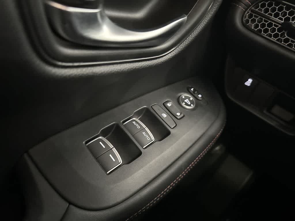 Thumbnail: 2024 Honda HR-V - 16