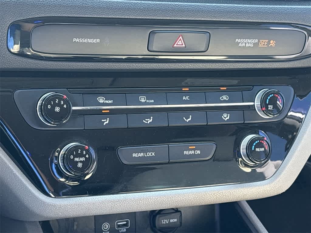 Thumbnail: 2021 Kia Sedona - 19