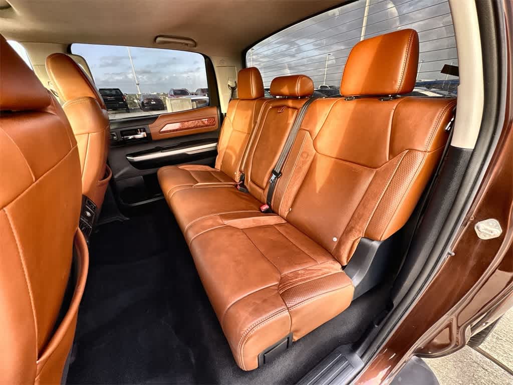 Thumbnail: 2015 Toyota Tundra - 21