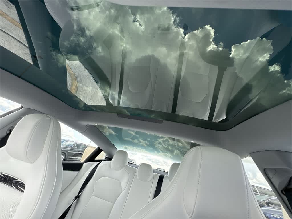 Thumbnail: 2025 Tesla Model 3 - 16