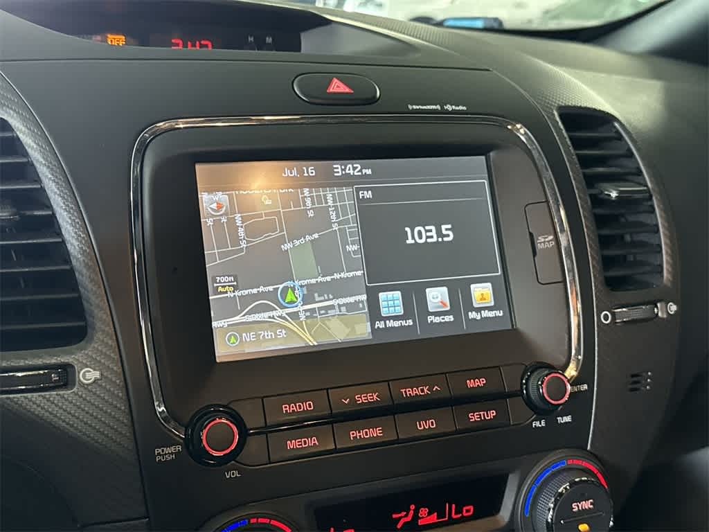 Thumbnail: 2018 Kia Forte - 17