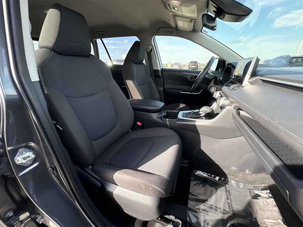 Thumbnail: 2023 Toyota RAV4 - 26