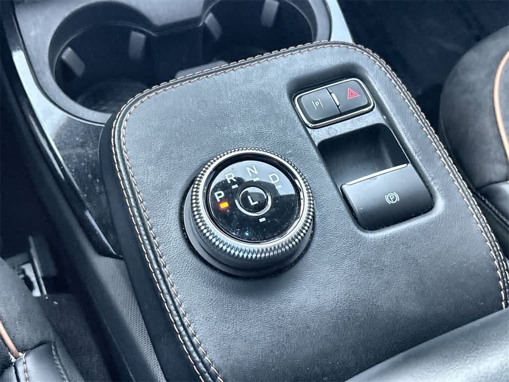 Thumbnail: 2021 Ford Mustang Mach-E - 20