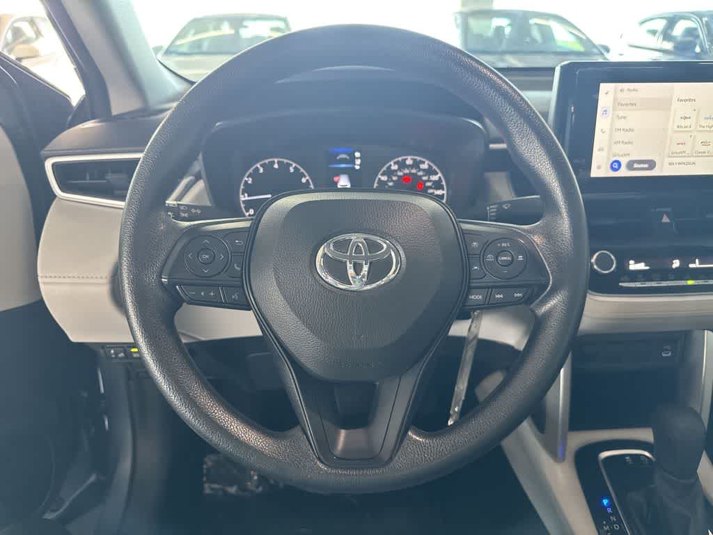 Thumbnail: 2023 Toyota Corolla Cross - 14