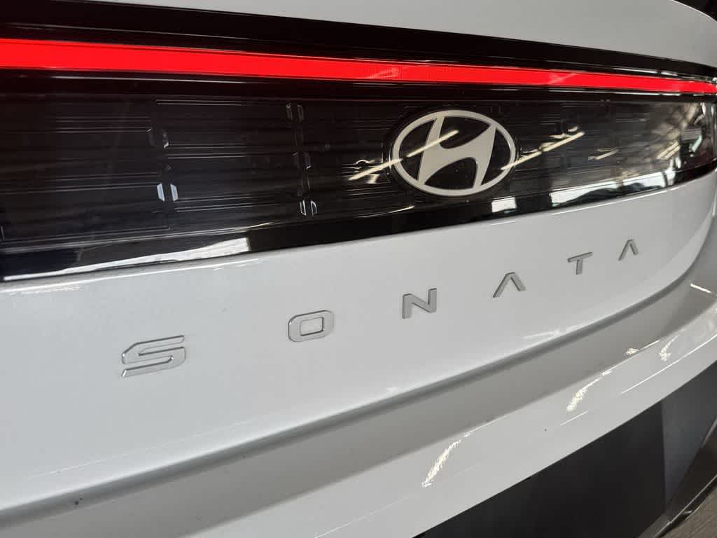 Thumbnail: 2024 Hyundai Sonata - 11