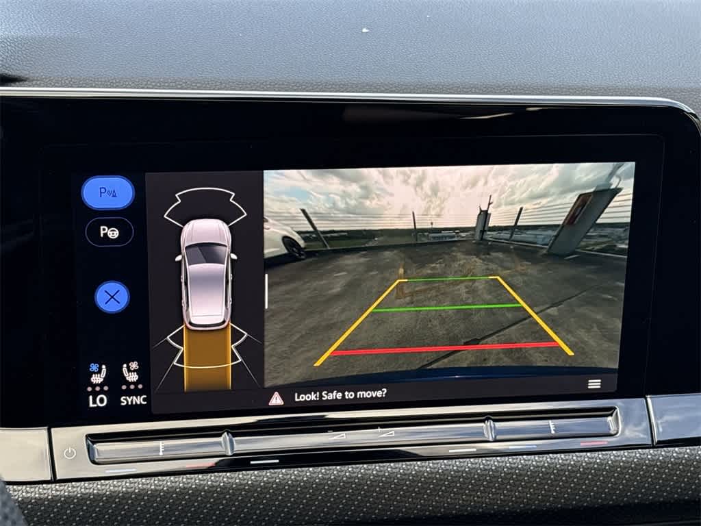 Thumbnail: 2024 Volkswagen Golf - 18