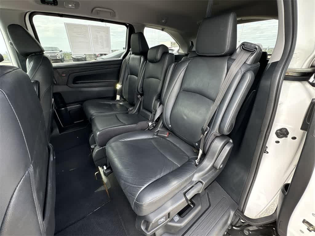 Thumbnail: 2023 Honda Odyssey - 21