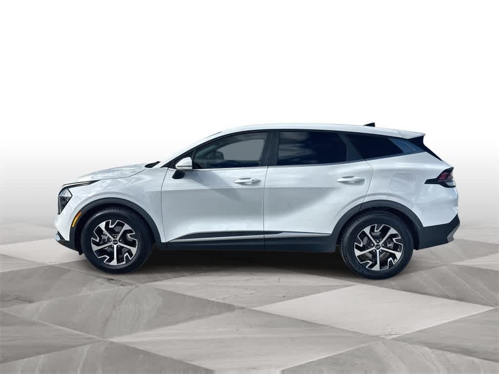 Thumbnail: 2023 Kia Sportage - 5
