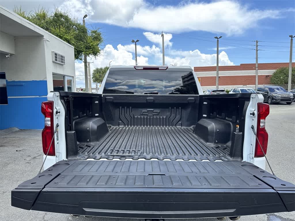 Thumbnail: 2025 Chevrolet Silverado 1500 - 24