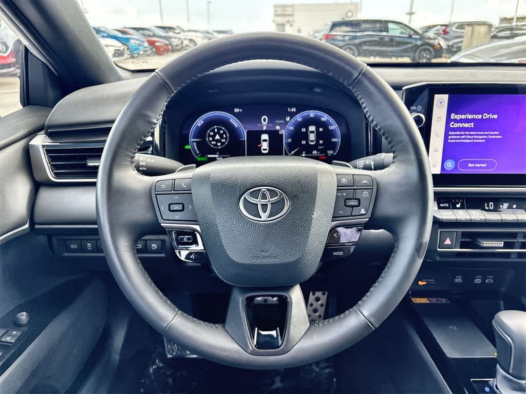 Thumbnail: 2025 Toyota Camry - 14