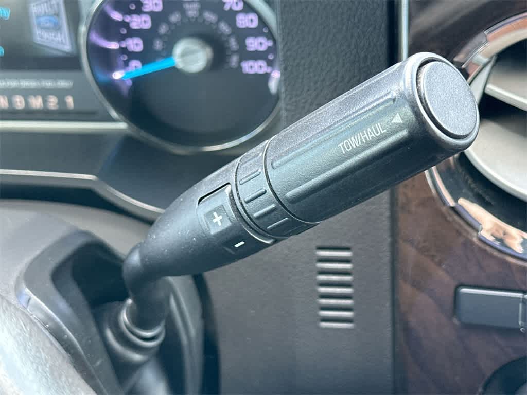 Thumbnail: 2015 Ford F-250 - 20