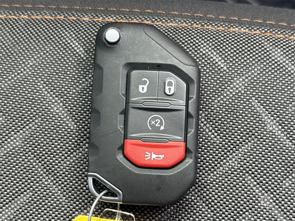 Thumbnail: 2024 Jeep Gladiator - 27