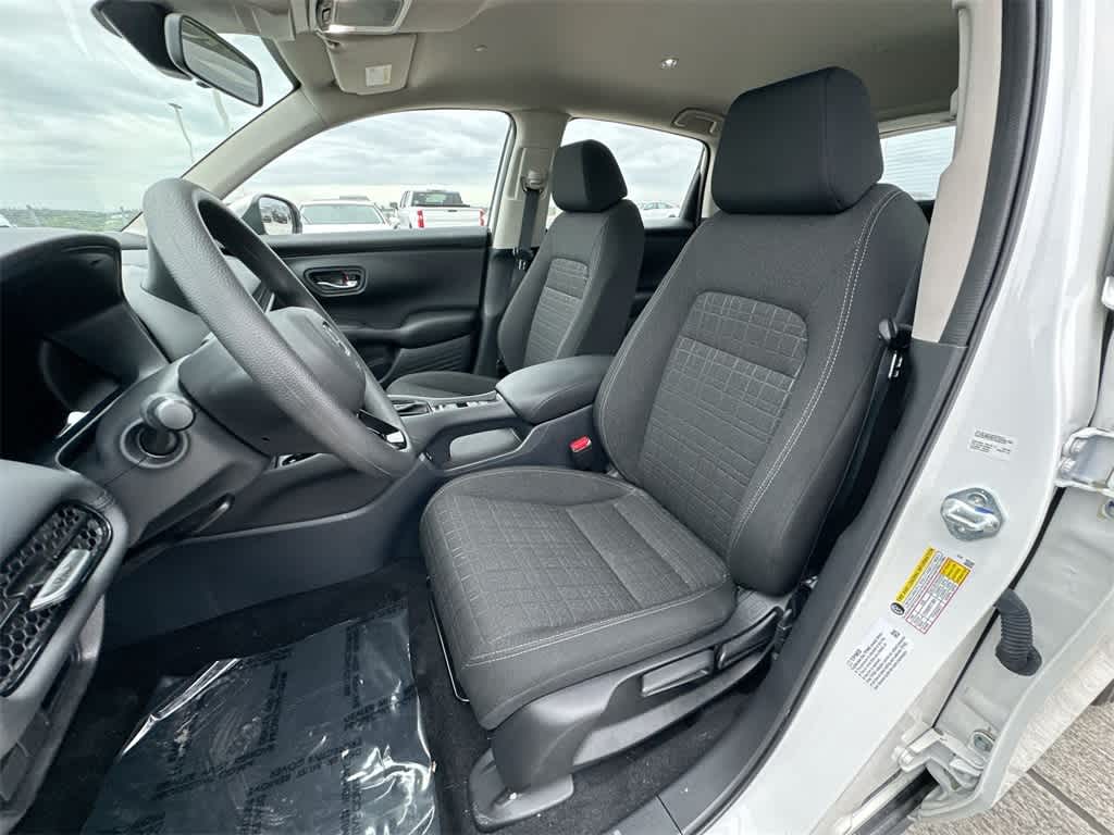 Thumbnail: 2025 Honda HR-V - 13