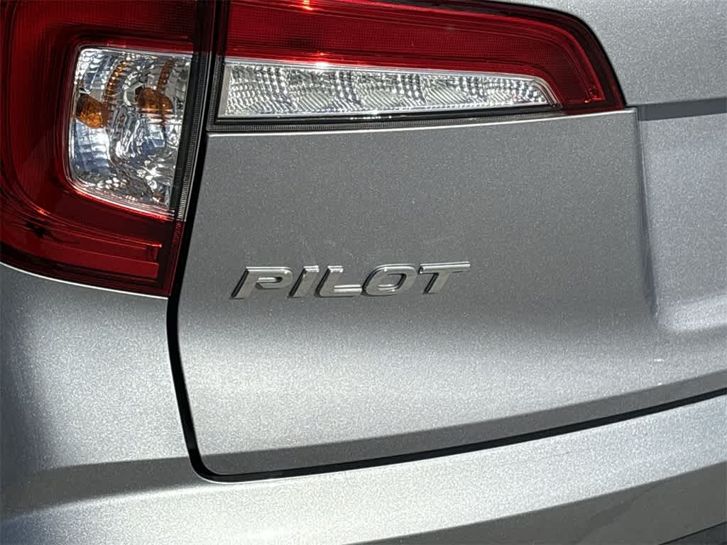 Thumbnail: 2022 Honda Pilot - 10