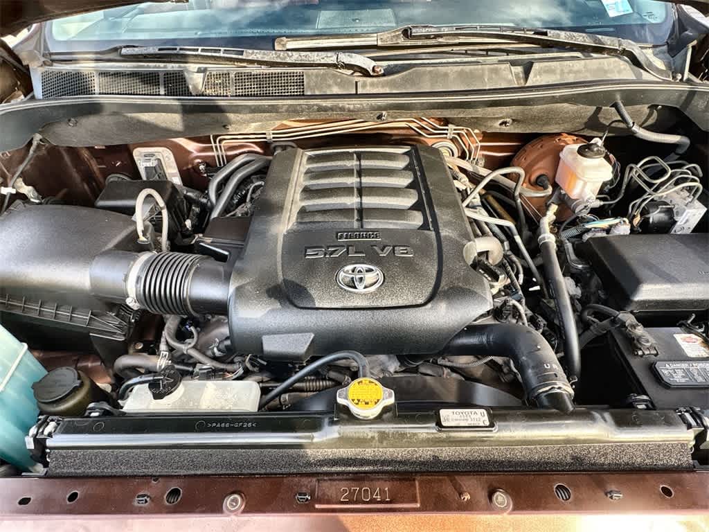 Thumbnail: 2015 Toyota Tundra - 12