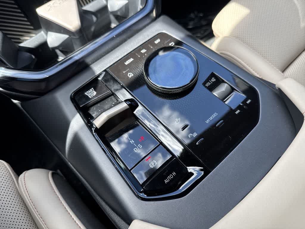 Thumbnail: 2025 BMW X3 - 20