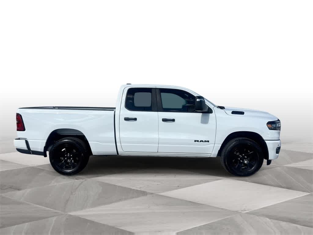 Thumbnail: 2025 RAM 1500 - 9