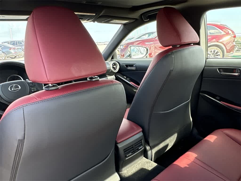 Thumbnail: 2024 Lexus IS - 22