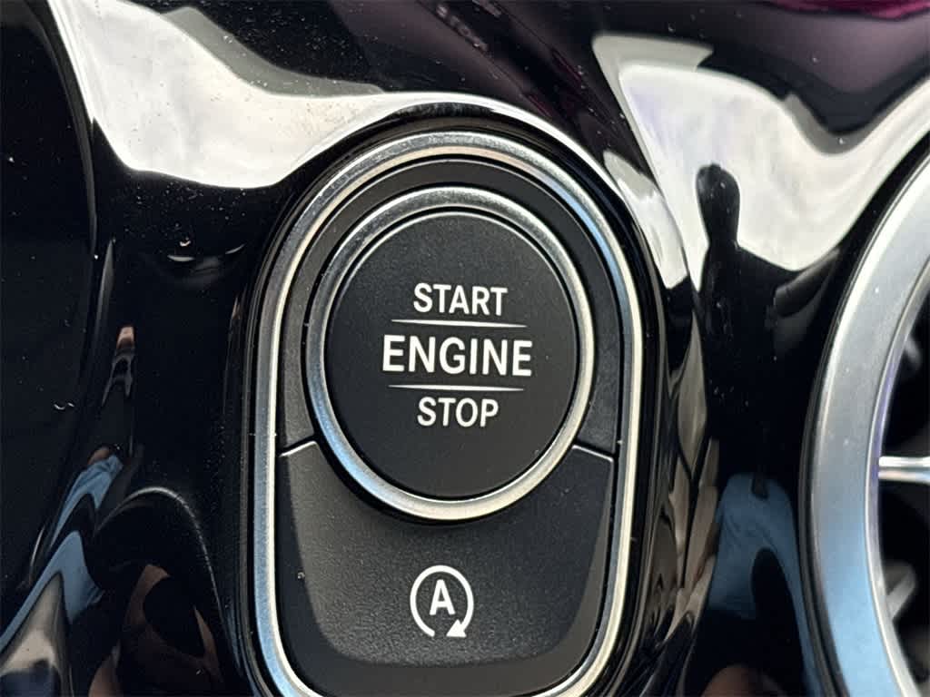 Thumbnail: 2025 Mercedes-Benz GLA - 16