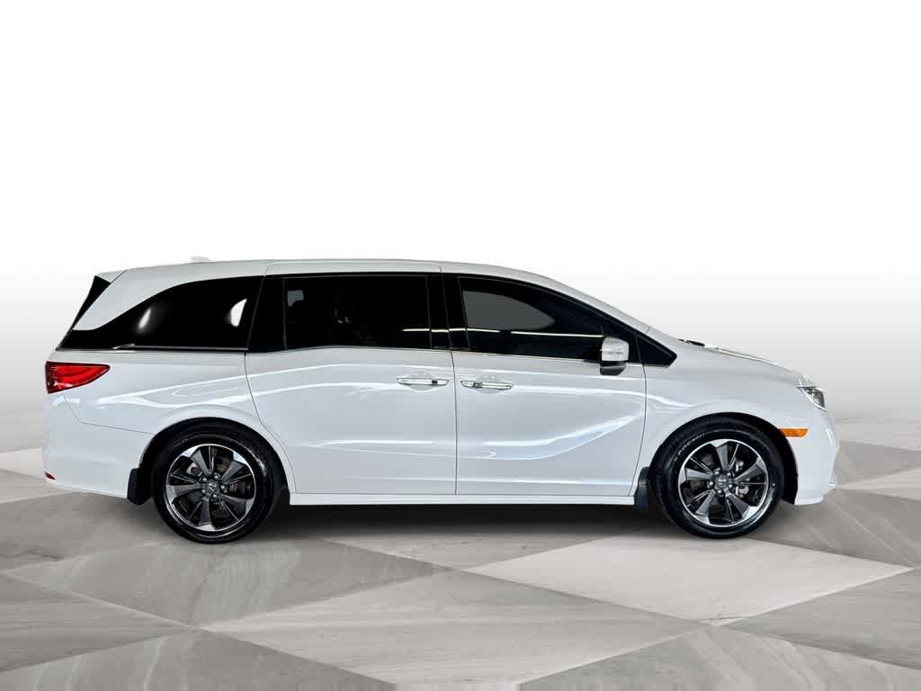 Thumbnail: 2023 Honda Odyssey - 9
