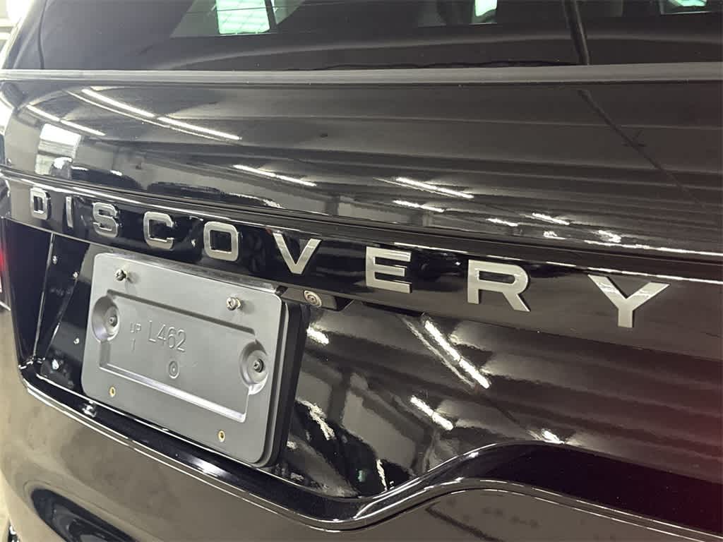 Thumbnail: 2024 Land Rover Discovery - 10