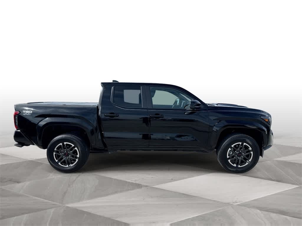 Thumbnail: 2024 Toyota Tacoma - 9